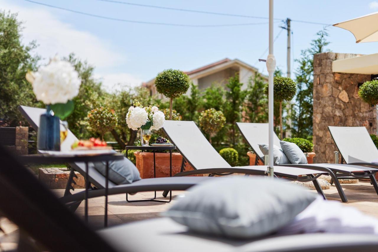 Kotor Rooftop Apartments ภายนอก รูปภาพ