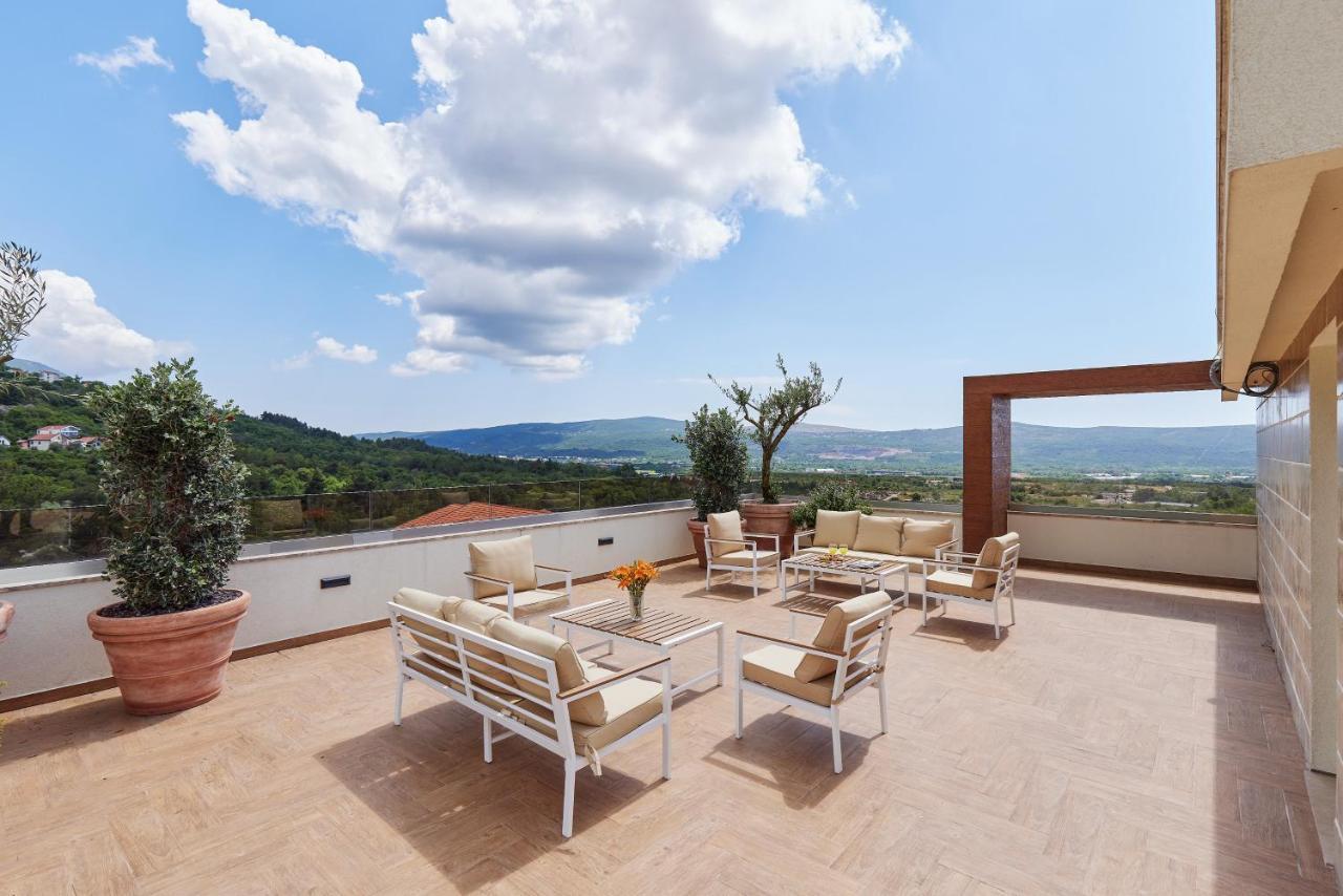 Kotor Rooftop Apartments ภายนอก รูปภาพ